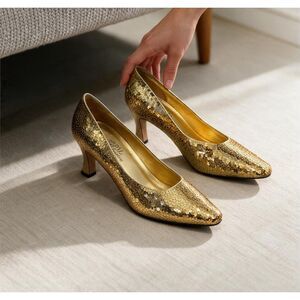 The PM Collection Sequined Womens Heels Size 9  Sparkling Gold 2” Heel